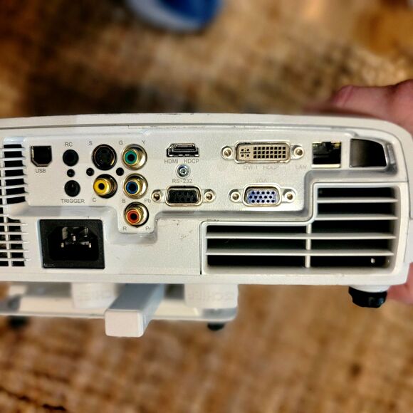 Barco/ Projection Design F22 1080 VizSim Bright S Professional/Commercial Grade - Picture 7 of 15